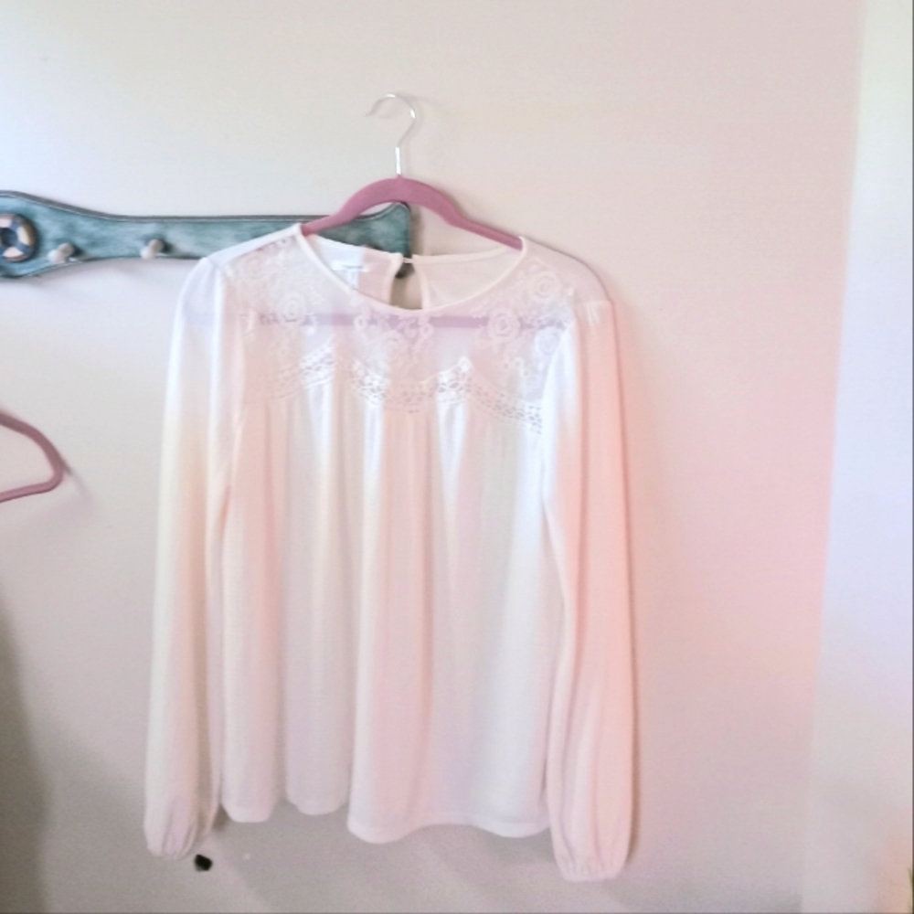Stylish Cream Beige Lace Boho Long Sleeve Top.
